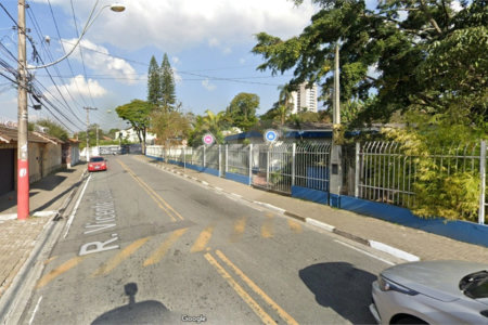 Casa à venda com 3 quartos, sendo 1 suíte, em Vila Acoreana, Poá, SP
