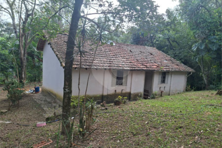 Chácara à venda com 4 quartos em Avecuia, Porto Feliz, SP