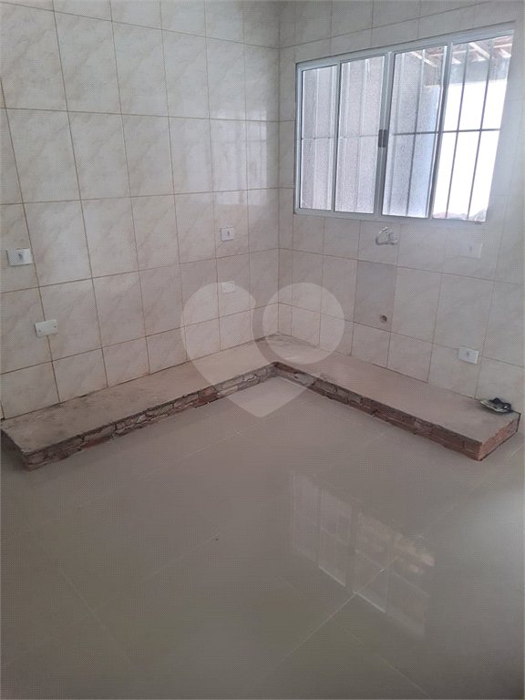 Sobrado à venda com 2 quartos em Vila Romero, São Paulo, SP