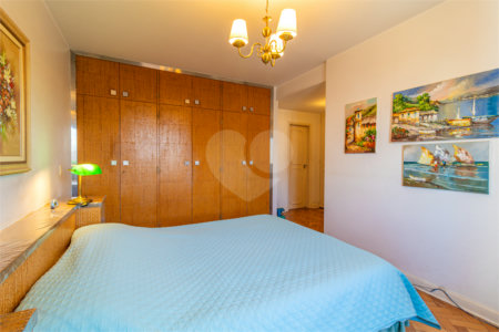 Apartamento à venda com 4 quartos, sendo 1 suíte,  em Brooklin, São Paulo, SP