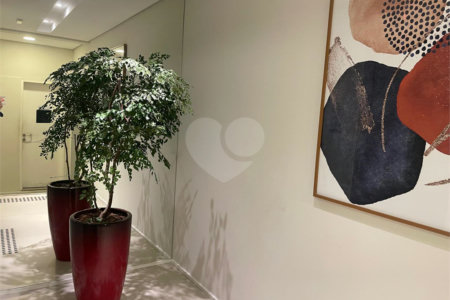 Apartamento à venda com 3 suítes em Campo Belo, São Paulo, SP