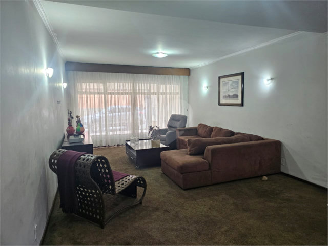 Casa à venda com 3 quartos, sendo 1 suíte,  em Jabaquara, São Paulo, SP