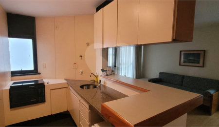 Apartamento à venda com 1 quarto em Campo Belo, São Paulo, SP