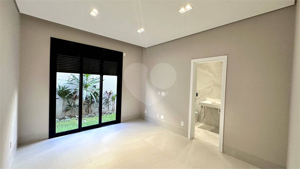 Casa à venda com 4 suítes no condomínio Supremo Itália, Cuiabá - MT
