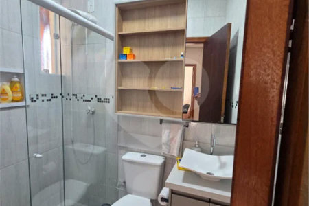 Casa com 3 dormitórios e piscina no Condomínio Cafezal VI em Itupeva SP
