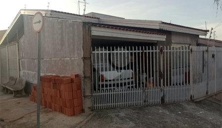 Casa à venda ou para alugar com 3 quartos, sendo 1 suíte, em Jardim Alvorada, Itapetininga, SP