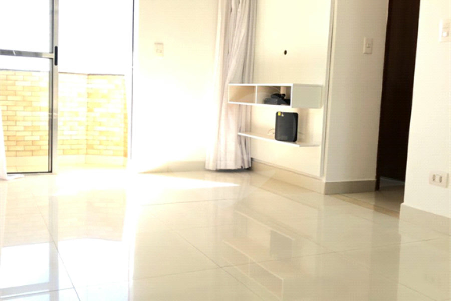 Apartamento à venda com 2 quartos em Vila Mazzei, São Paulo, SP