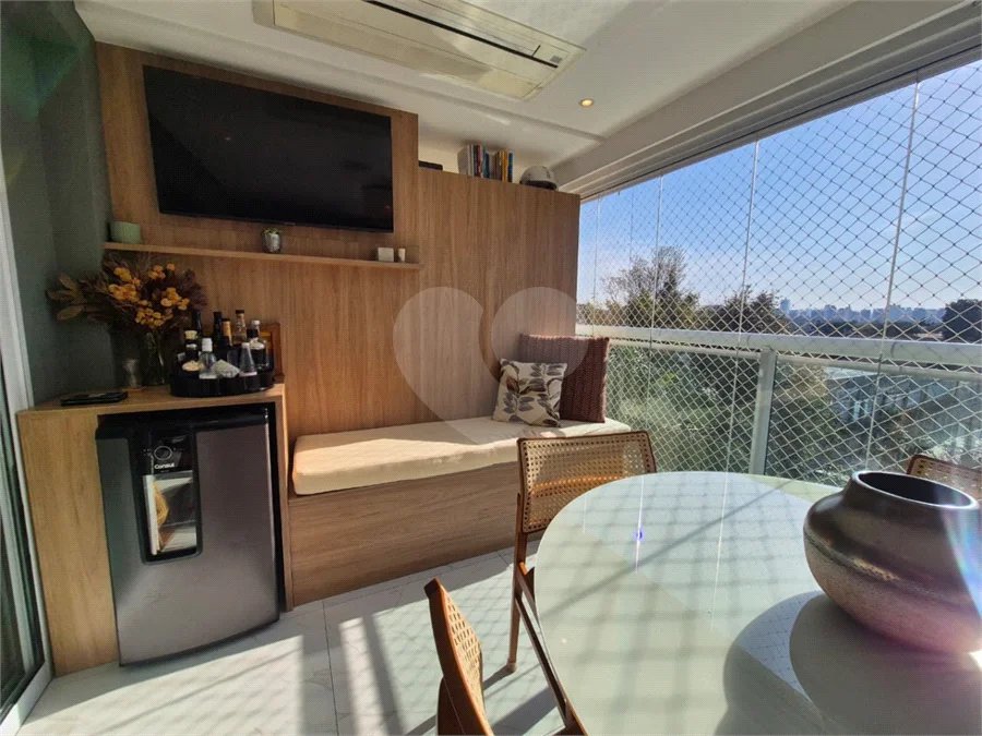 Apartamento à venda com 3 suítes em Vila Mascote, São Paulo, SP