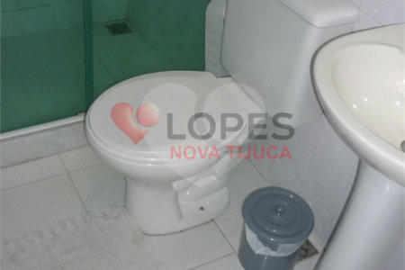 Cobertura à venda ou para alugar com 4 quartos, sendo 2 suítes, em Tijuca, Rio de Janeiro, RJ
