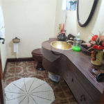 Casa à venda com 4 quartos, sendo 1 suíte, em Interlagos, São Paulo, SP