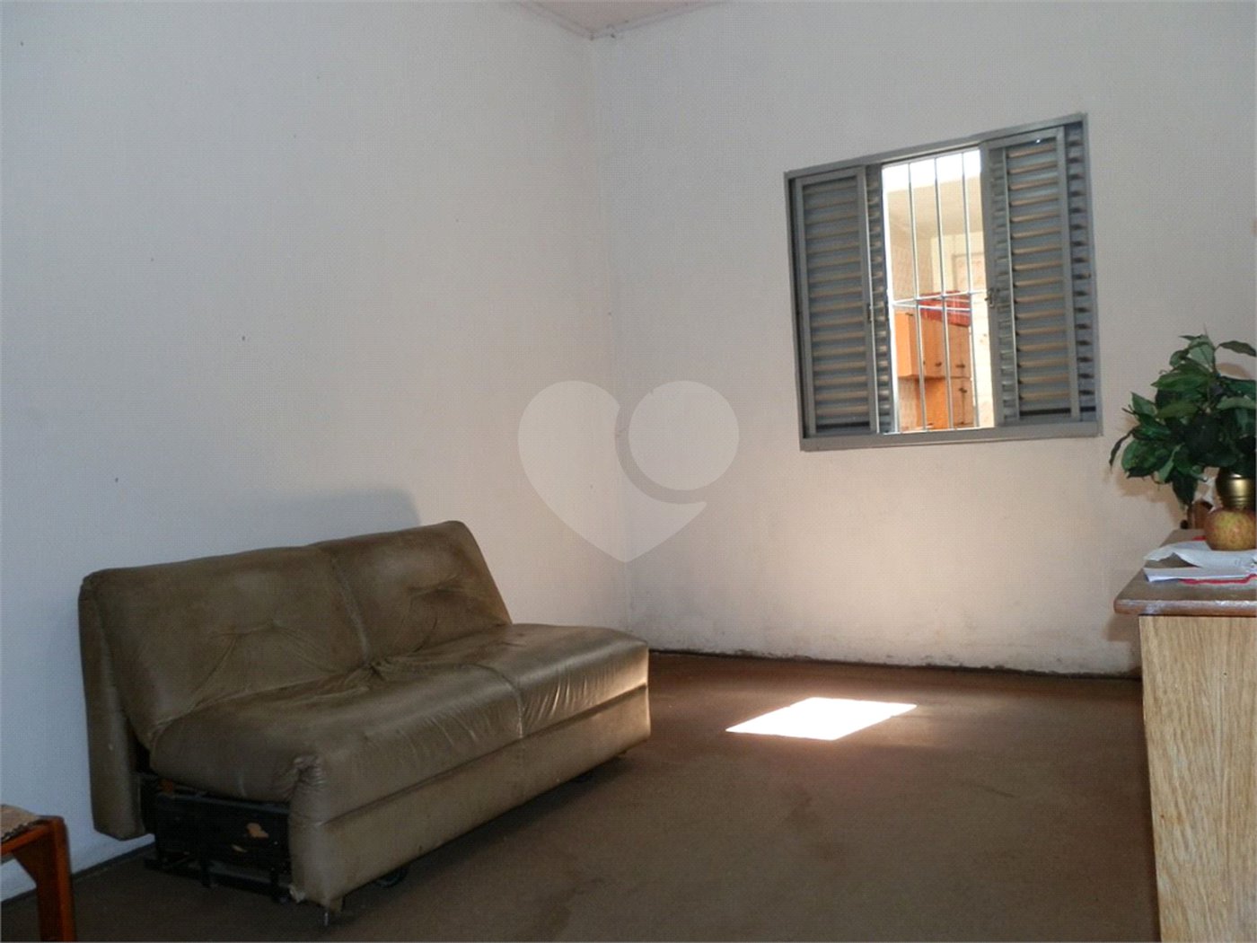Casa Térrea à venda com 3 quartos, sendo 1 suíte,  em Vila Santo Estéfano, São Paulo, SP