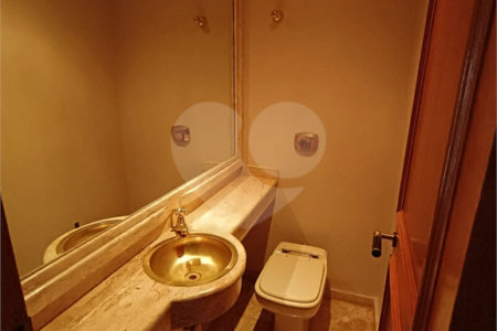Apartamento à venda ou para alugar com 4 quartos, sendo 1 suíte,  em Vila Andrade, São Paulo, SP