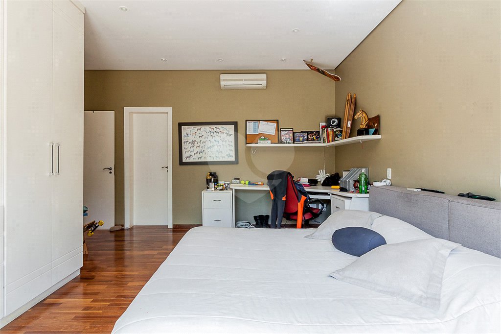 Casa à venda com 4 suítes em Alto da Lapa, São Paulo, SP