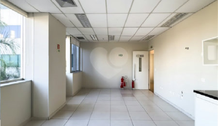 Sala para alugar em Vila Cordeiro, São Paulo, SP