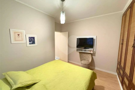 Casa à venda com 2 quartos em Vila Galvão, Guarulhos, SP
