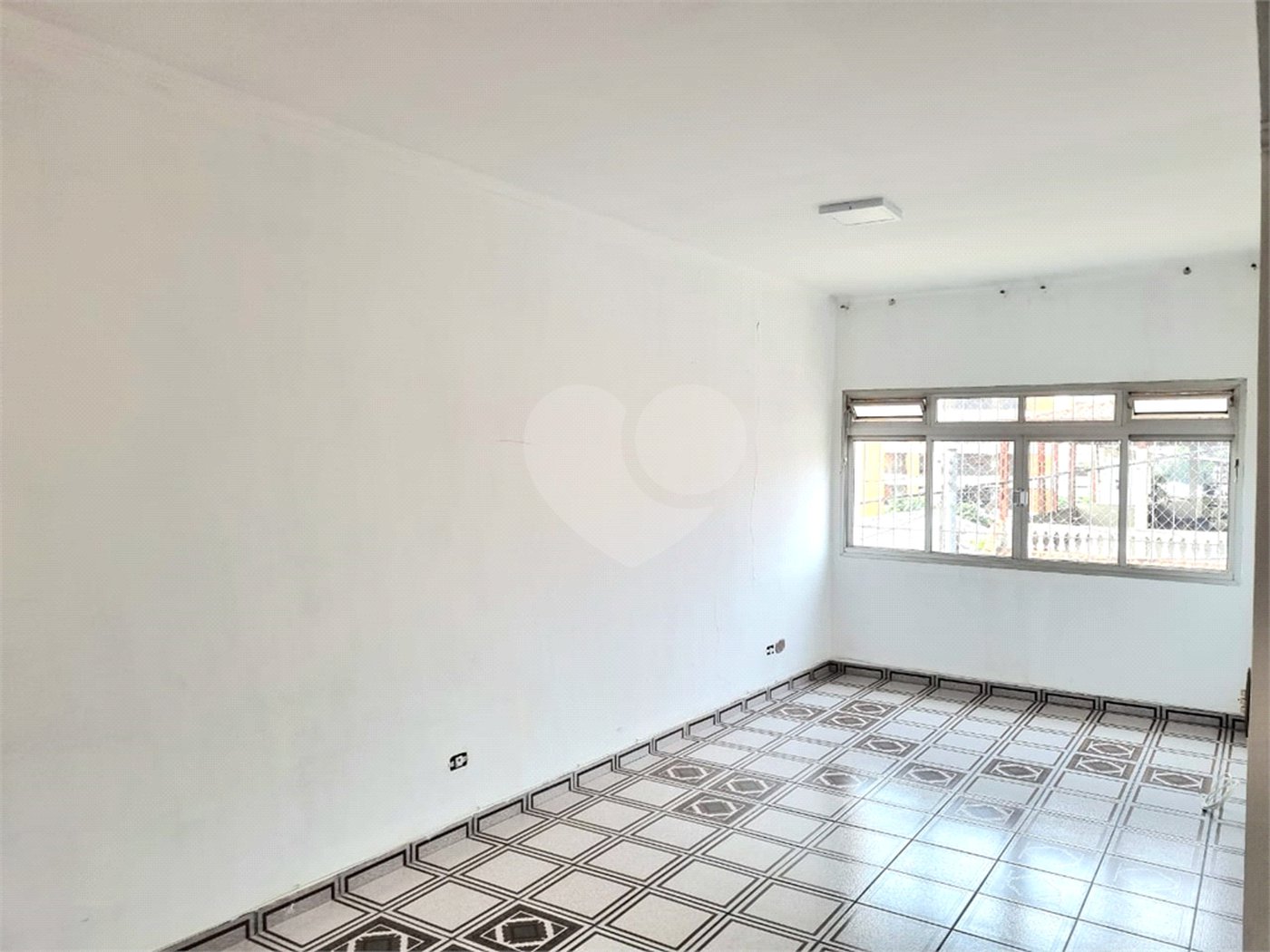 Casa à venda com 3 quartos, sendo 1 suíte, em Santana, São Paulo, SP