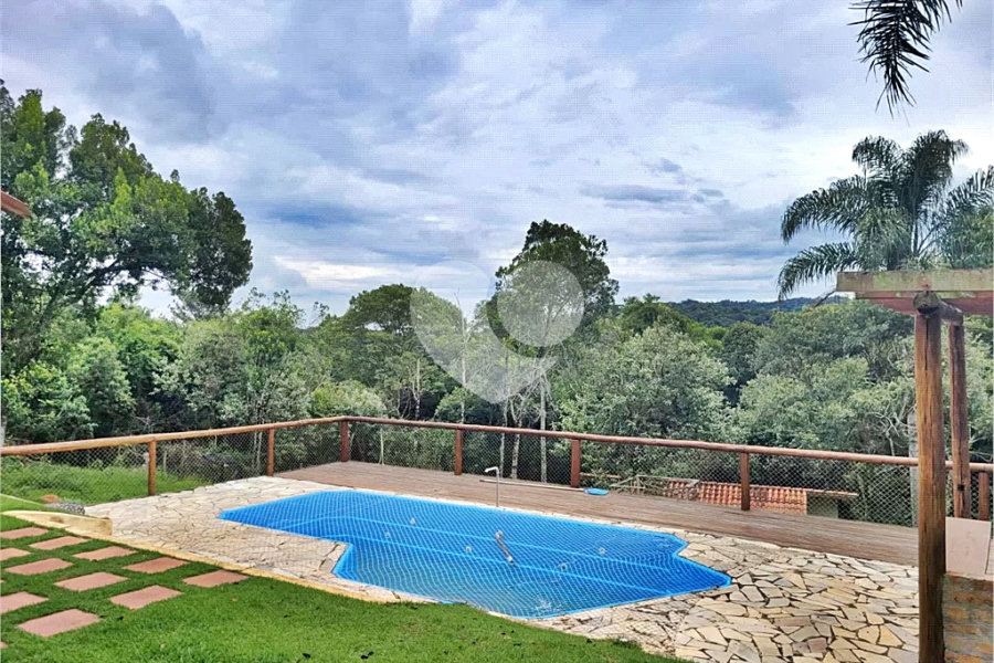 Casa à venda com 3 quartos, sendo 1 suíte, em Serra da Cantareira, Mairiporã, SP