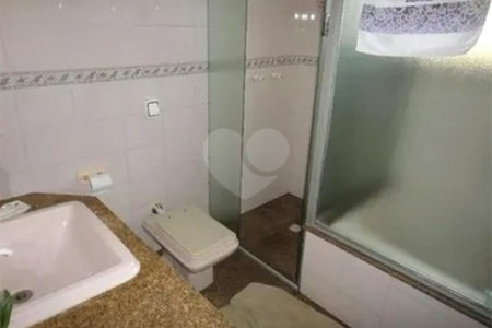 Casa à venda com 4 quartos em Jardim dos Prados, São Paulo, SP