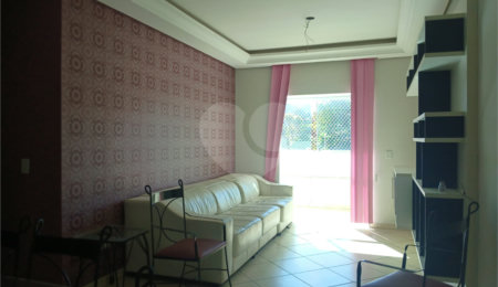 Apartamento à venda com 3 quartos, sendo 1 suíte,  em Jardim Brasil, São Roque, SP