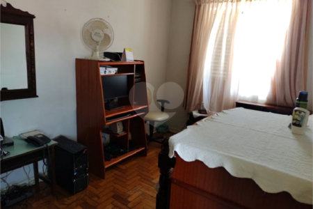 Sobrado à venda com 3 quartos em Campo Grande, São Paulo, SP
