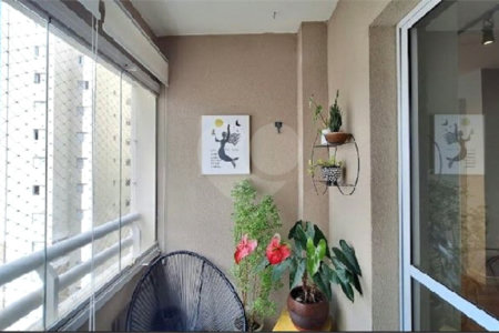 Apartamento à venda com 2 quartos, sendo 1 suíte, em Água Branca, São Paulo, SP