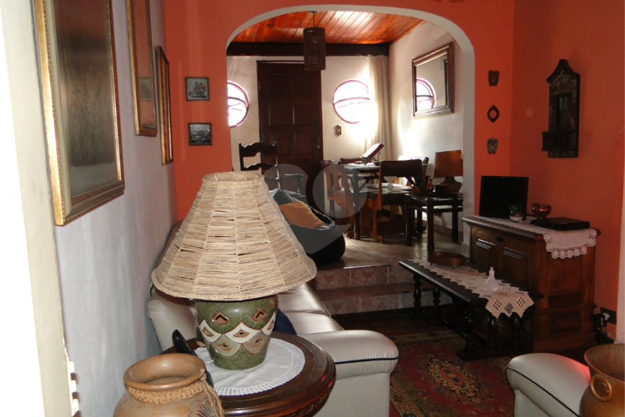 Sobrado à venda com 2 quartos em Vila Guarani, São Paulo, SP