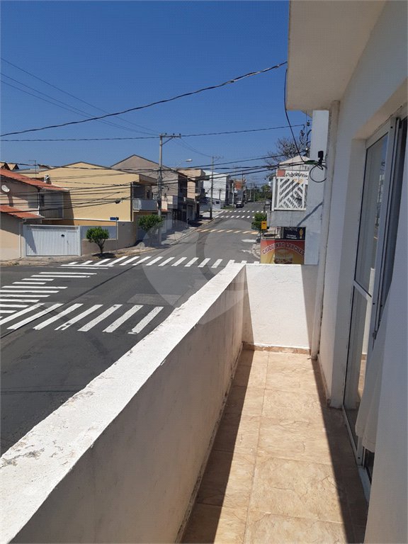 Sobrado à venda com 3 quartos em Loteamento Terras de São Pedro e São Paulo, Salto, SP