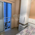 Casa à venda com 3 quartos, sendo 1 suíte, no condomínio Res Vista Verde, São Paulo - SP