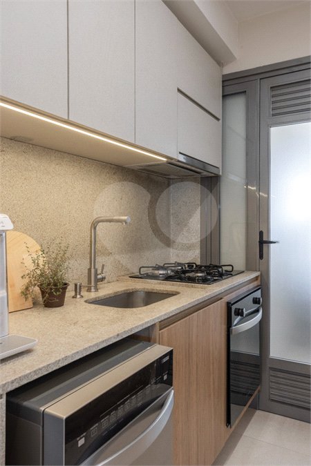 Apartamento à venda com 2 quartos, sendo 1 suíte, em Santo Amaro, São Paulo, SP