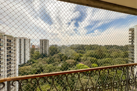 Apartamento à venda ou para alugar com 4 suítes em Alto da Boa Vista, São Paulo, SP
