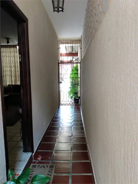 Sobrado à venda com 3 quartos em Vila Cordeiro, São Paulo, SP
