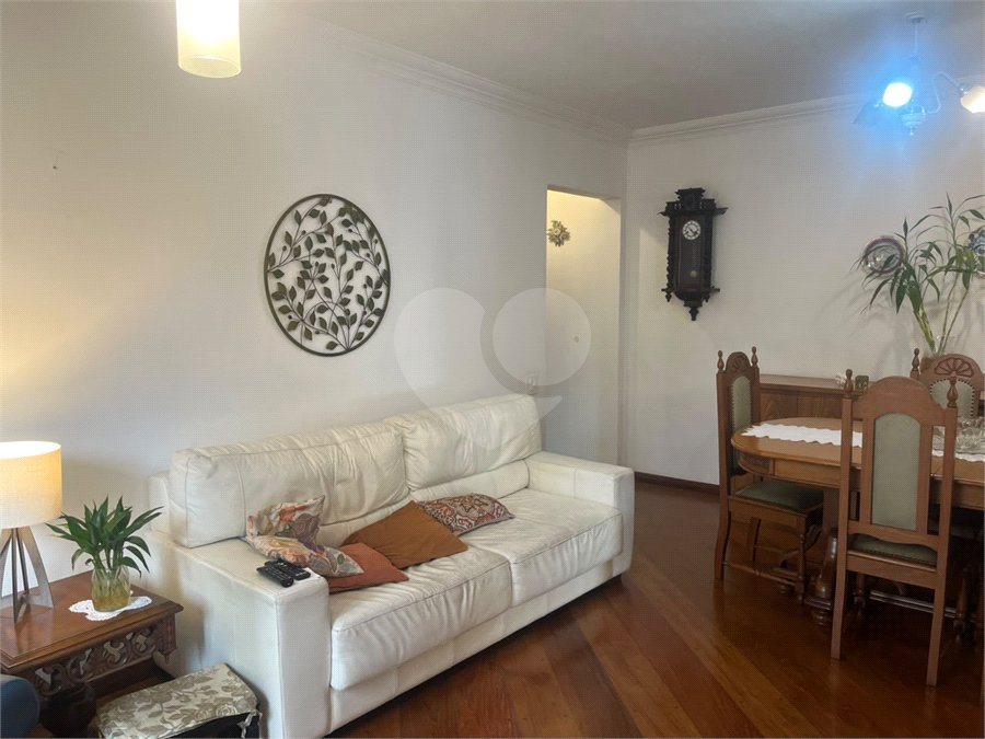Apartamento à venda com 3 quartos, sendo 1 suíte, em Vila Gumercindo, São Paulo, SP