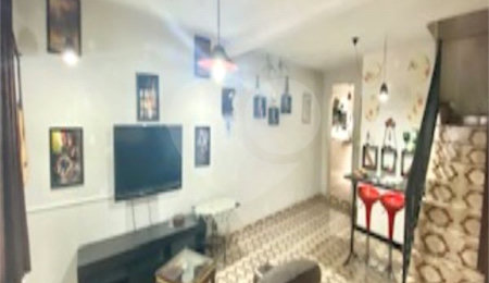 Sobrado à venda com 3 quartos em Santana, São Paulo, SP