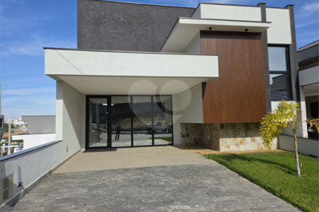 Casa à venda com 3 suítes no condomínio Helena Maria, Sorocaba - SP