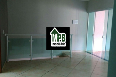 Sobrado à venda com 3 quartos em Jardim Califórnia, Sorocaba, SP
