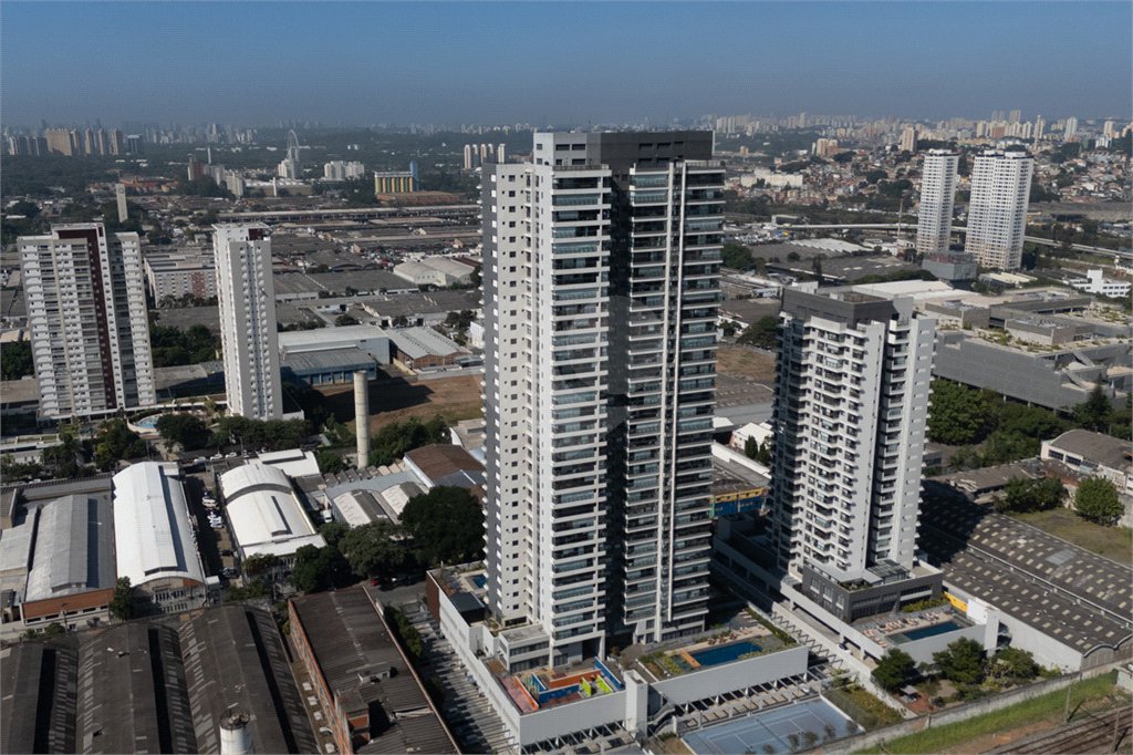 Apartamento à venda com 3 suítes em Vila Leopoldina, São Paulo, SP