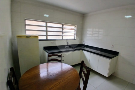 Sobrado à venda com 3 quartos em Vila Mazzei, São Paulo, SP