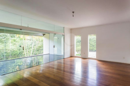 Casa para alugar com 4 suítes no condomínio Chácara Flora, São Paulo - SP