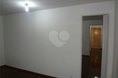 Apartamento à venda com 2 quartos em Tatuapé, São Paulo, SP