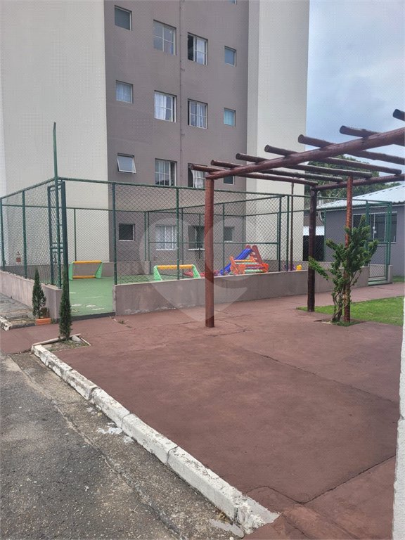 Apartamento à venda com 2 quartos em Vila Júlia, Poá, SP