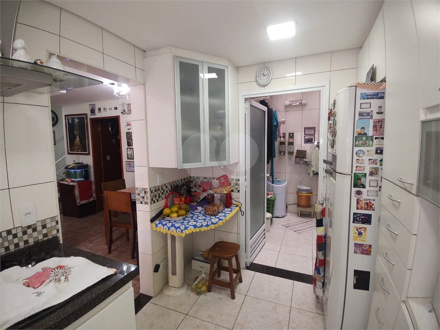 Casa à venda com 3 suítes no condomínio Morada das Hortênsias, São Paulo - SP