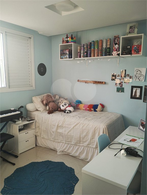 Apartamento à venda com 3 quartos, sendo 1 suíte,  em Jardim Ester Yolanda, São Paulo, SP