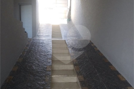 Casa para alugar com 4 suítes em Jardim Maristela, Atibaia, SP