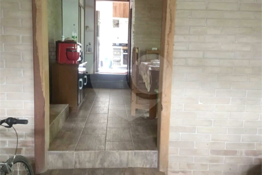 Casa à venda com 3 quartos, sendo 1 suíte, em Serra da Cantareira, Mairiporã, SP