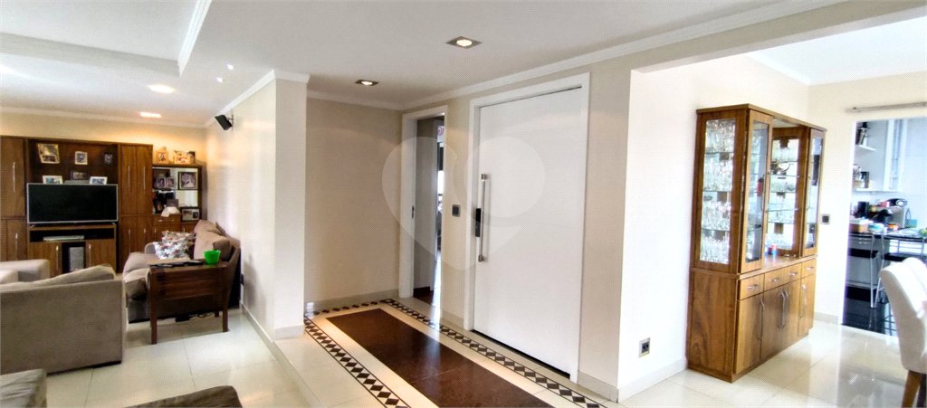 Apartamento à venda com 3 suítes em Tatuapé, São Paulo, SP