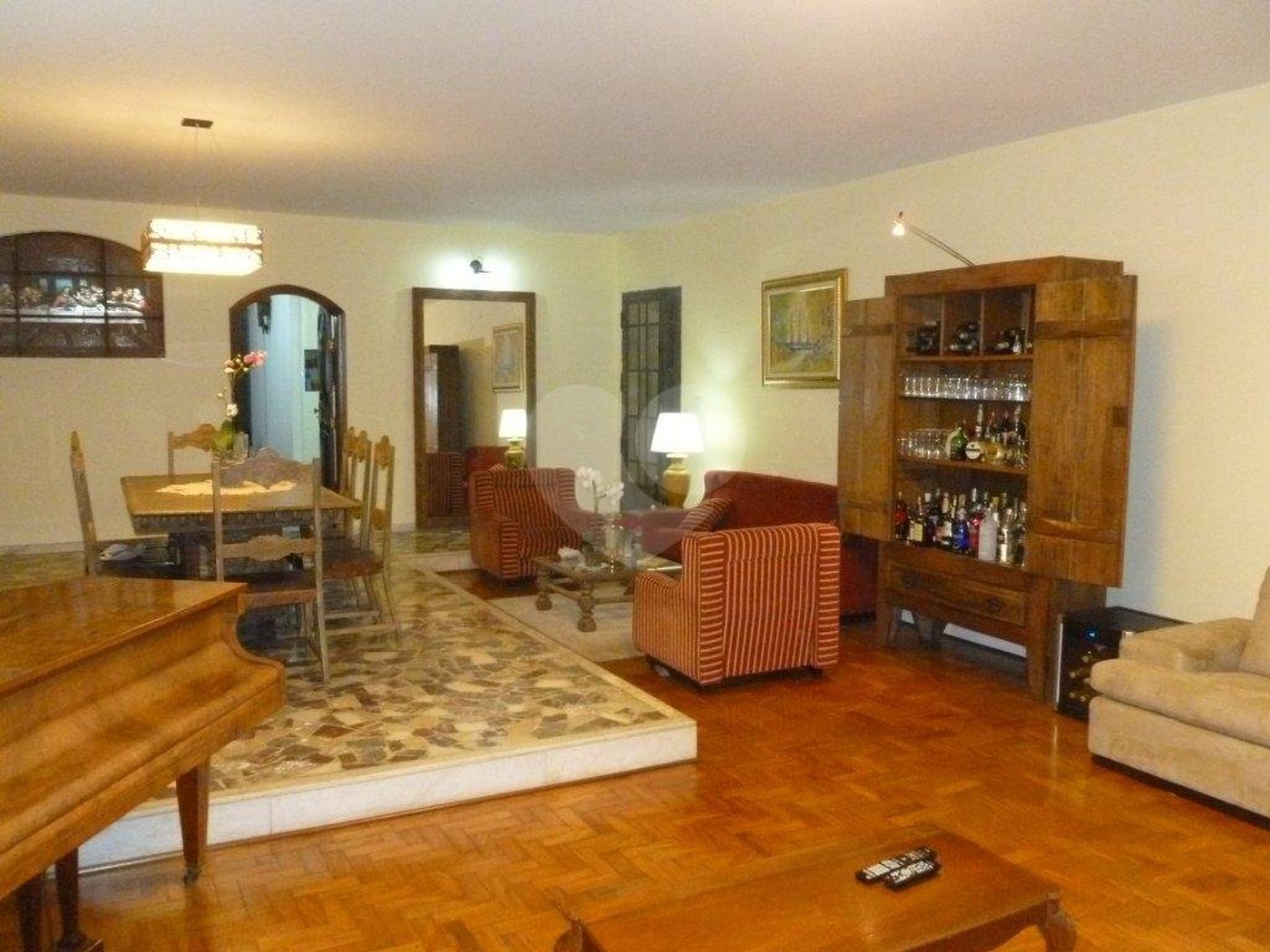Casa Térrea à venda com 4 quartos, sendo 1 suíte,  em Tucuruvi, São Paulo, SP