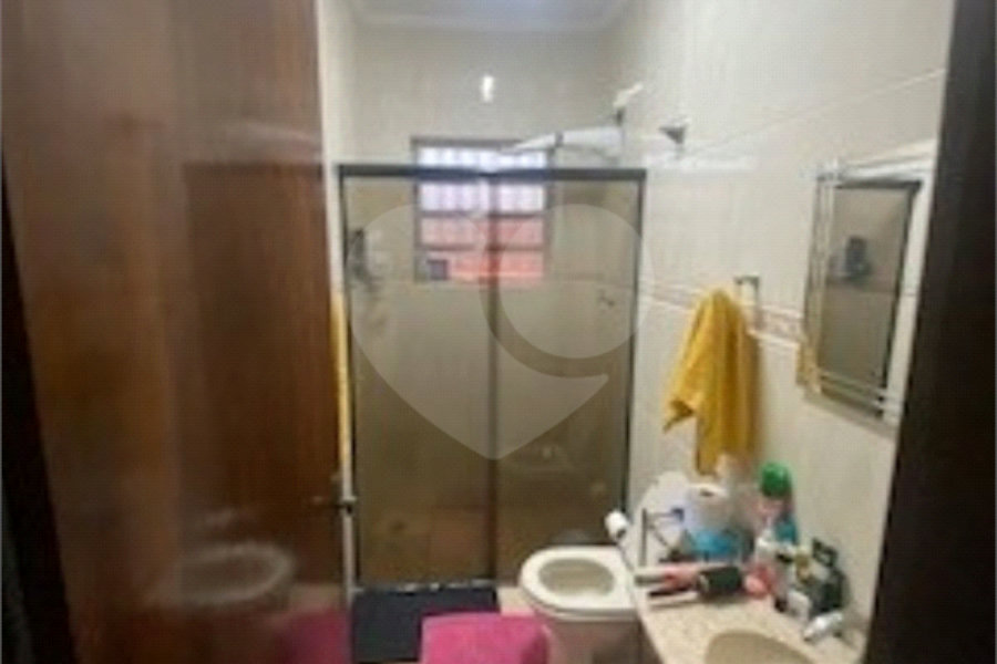 Sobrado à venda com 4 quartos, sendo 1 suíte, em Parque Edu Chaves, São Paulo, SP