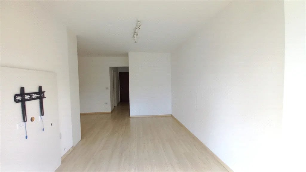 Apartamento à venda com 3 quartos, sendo 1 suíte, em Vila Indiana, São Paulo, SP