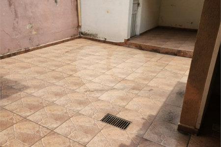 Sobrado à venda com 3 quartos em Vila Dalila, São Paulo, SP