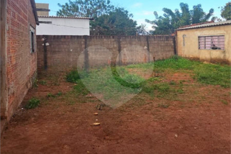 Casa à venda com 2 quartos em Jardim Ivone 1ª Seção, Ponta Porã, MS